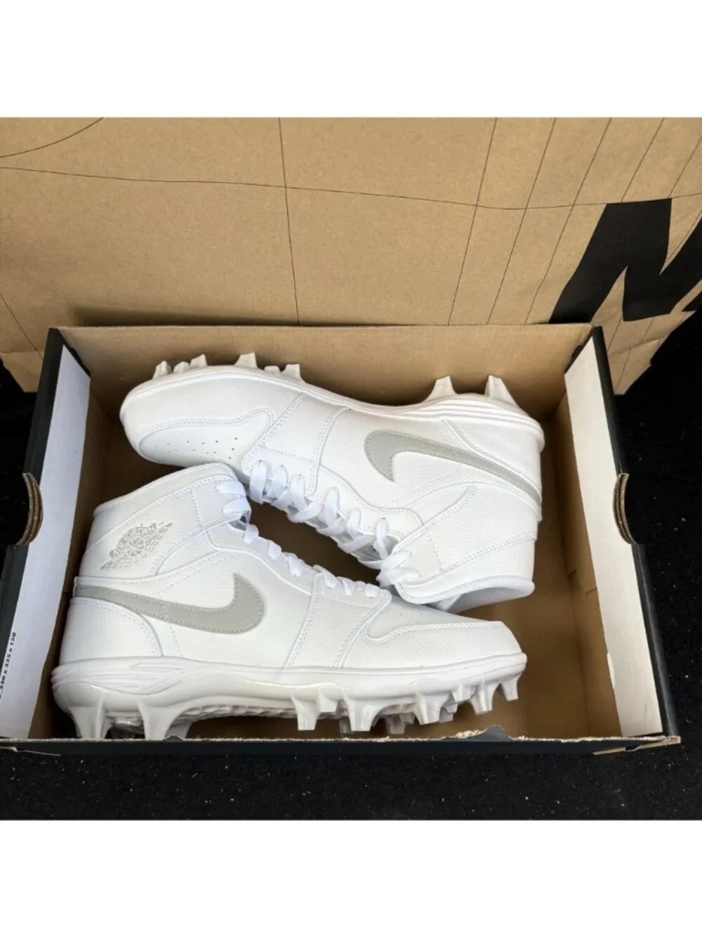 Jordan new nike